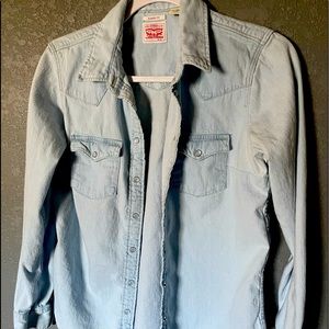 Levi Strauss Small/Medium Button Down Top